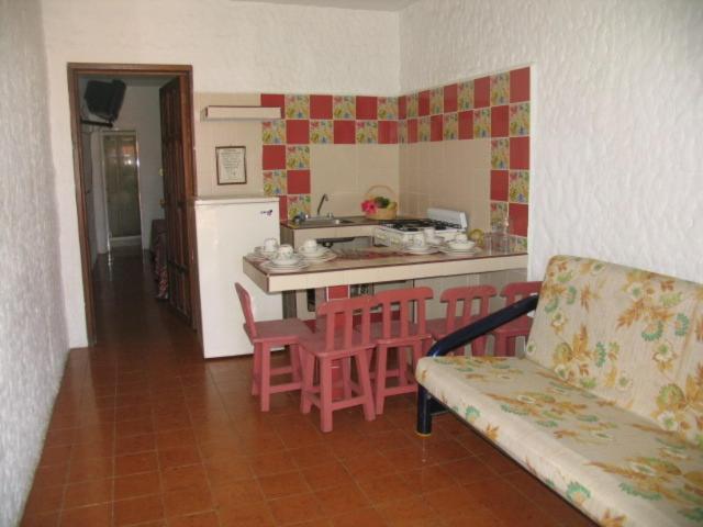 Hotel Y Suites Bugambilias Rincón de Guayabitos Zimmer foto