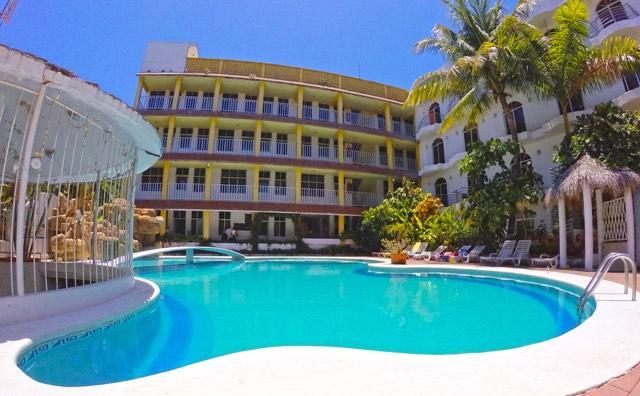 Hotel Y Suites Bugambilias Rincón de Guayabitos Exterior foto